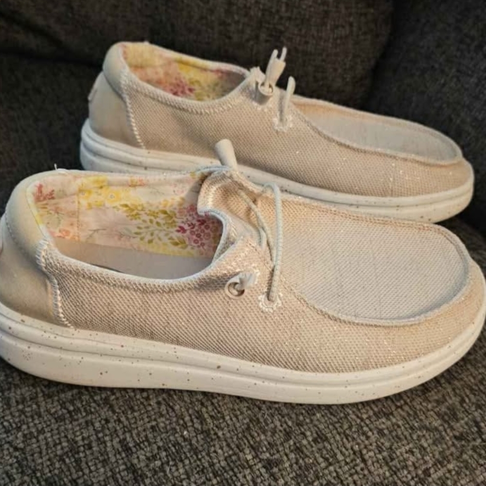 Hey Dude Women's Cream With Sparkles Sneakers